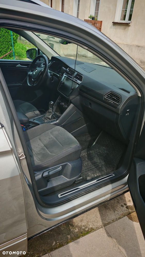 Volkswagen Tiguan 2.0 TDI SCR (BlueMotion Technology) Highline - 10