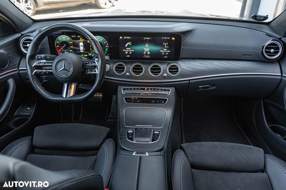 Mercedes-Benz E 300 de 9G-TRONIC AMG Line - 11
