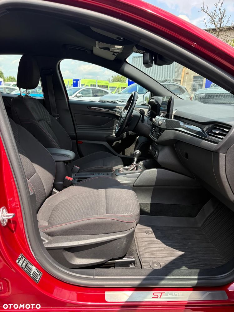 Ford Focus 1.0 EcoBoost ST-Line - 7