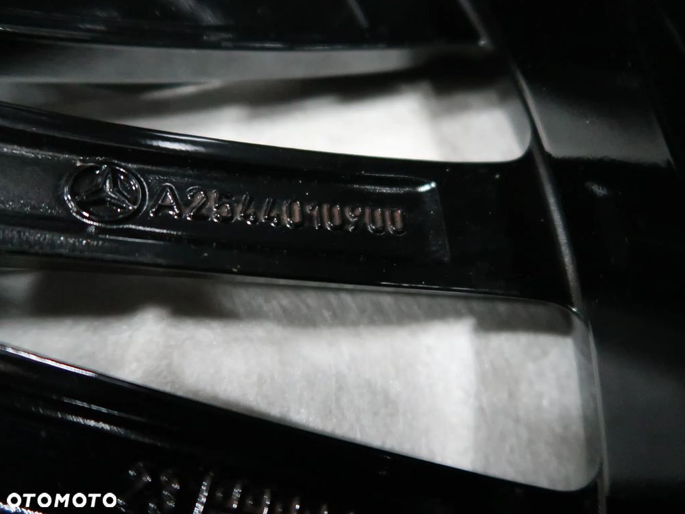 W045 Felga MercedesA2544010900 9,5X20ET34,5 - 9