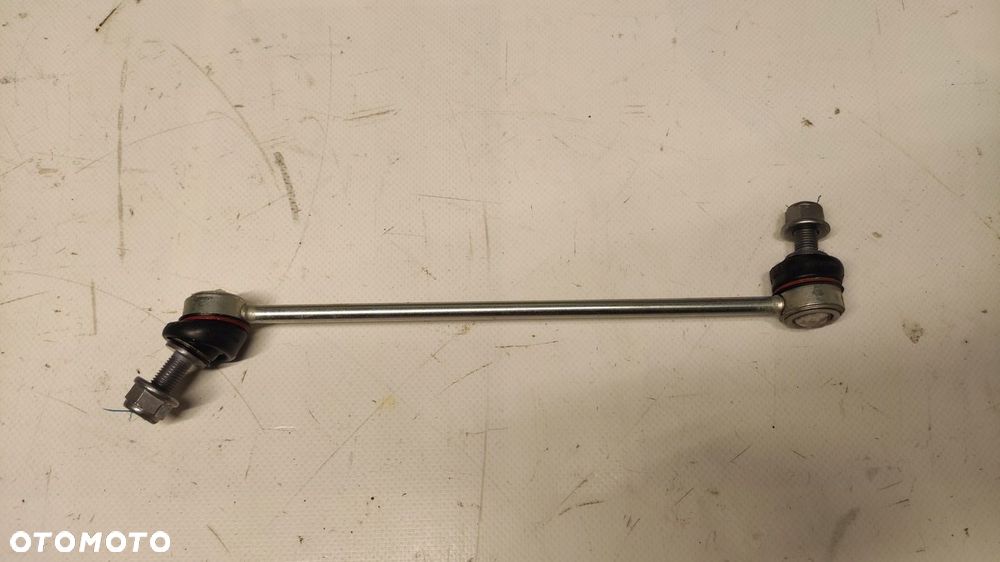 ŁĄCZNIK STABILIZATORA LEWY PRAWY RENAULT CLIO V 546181427R 19-23 - 2
