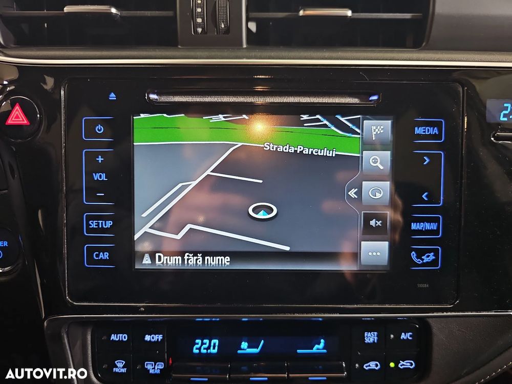 Toyota Auris - 23