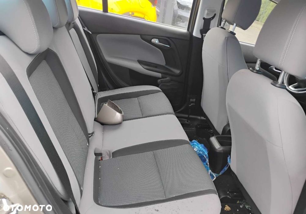 Fiat Tipo - 10