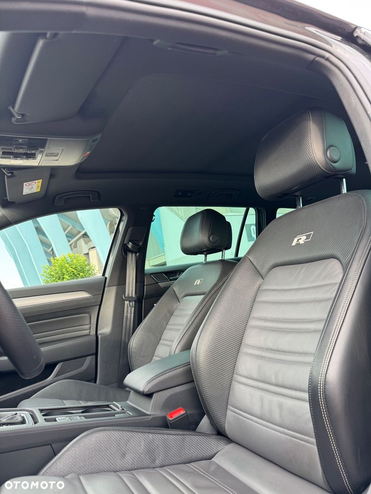Volkswagen Passat - 14