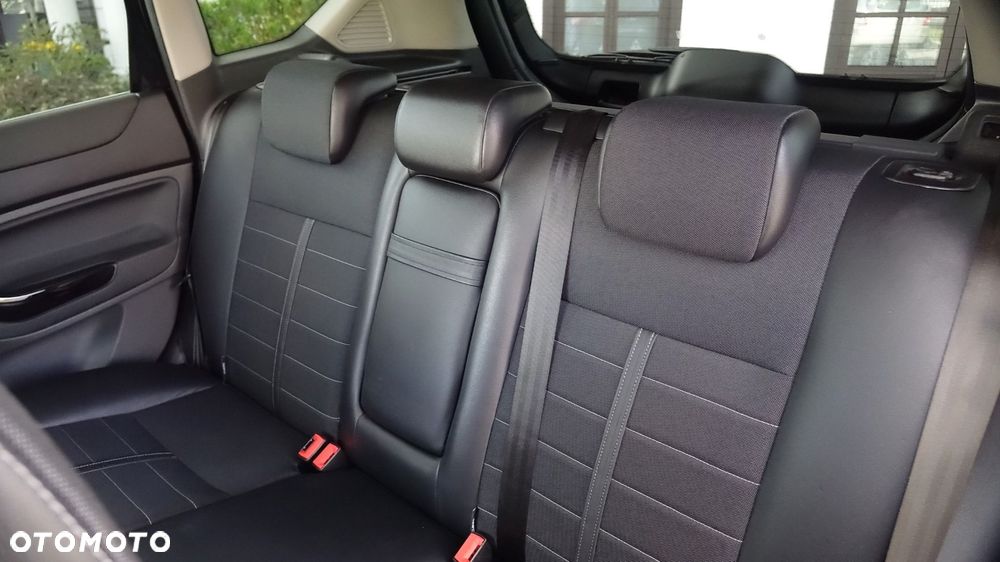 Ford Kuga - 22