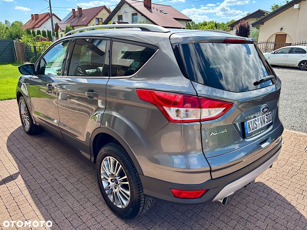 Ford Kuga 2.0 TDCi 4x4 Titanium - 19