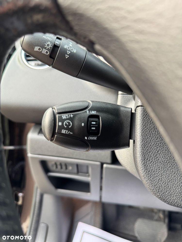 Peugeot 3008 HDi 160 Automatik Allure - 26