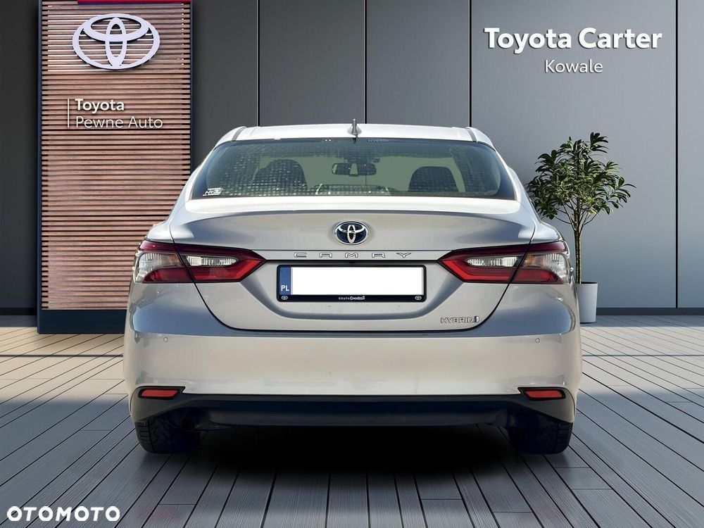 Toyota Camry 2.5 Hybrid Comfort CVT - 5