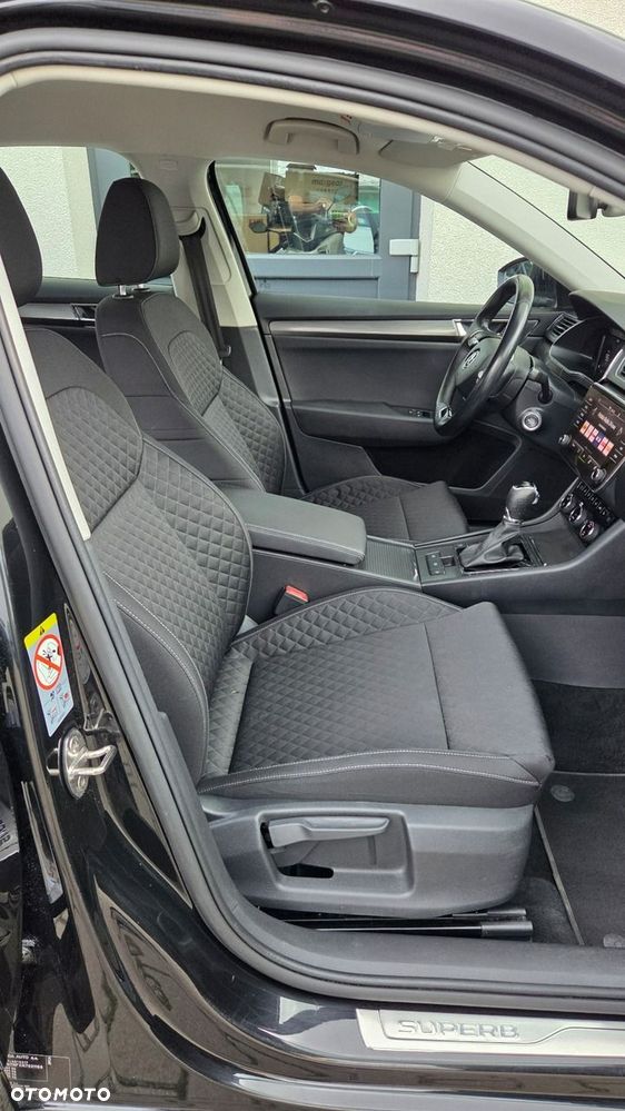 Skoda Superb 1.5 TSI Ambition DSG - 23