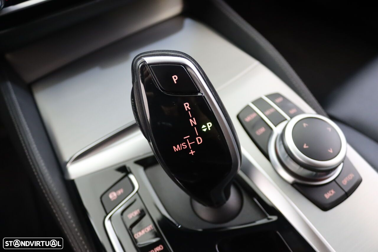BMW 520 d Pack M Auto - 28