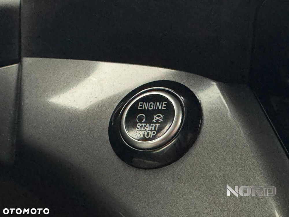 Ford Kuga 2.0 TDCi 4x4 Vignale - 26