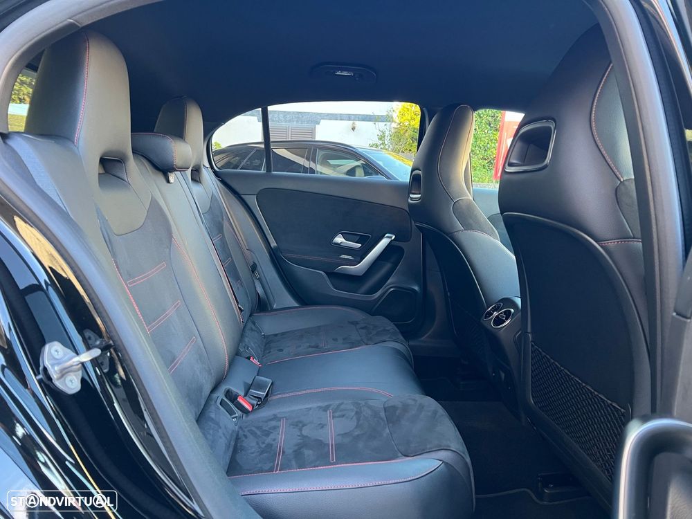 Mercedes-Benz A 180 d AMG Line - 27