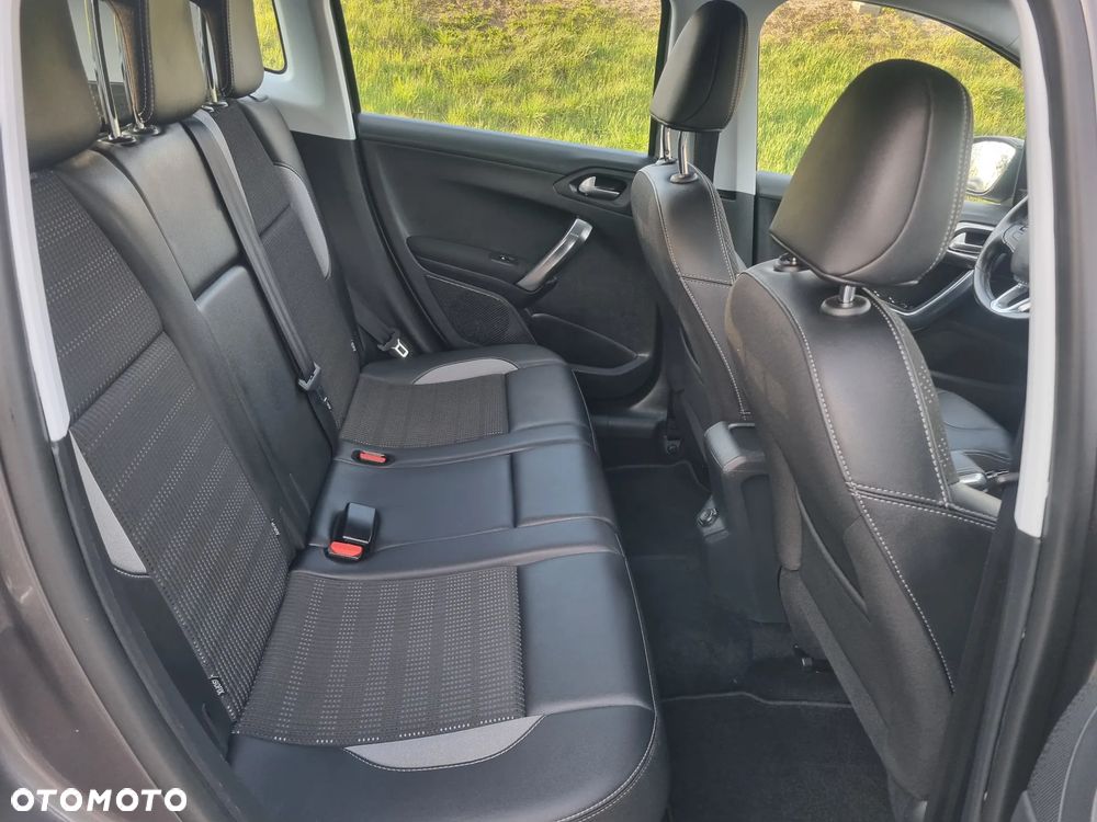 Peugeot 2008 PureTech 110 Stop&Start Crossway - 23