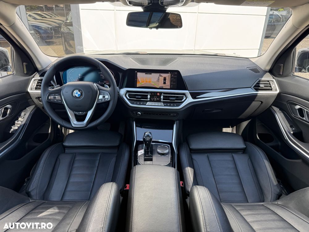 BMW Seria 3 320d Aut. Sport Line - 7