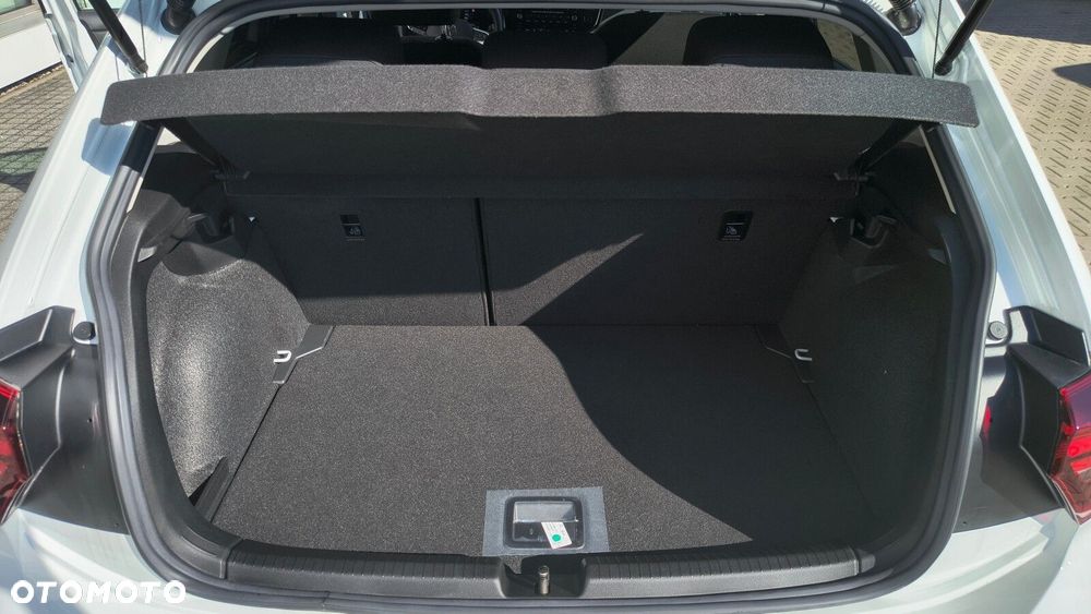Volkswagen Polo - 22