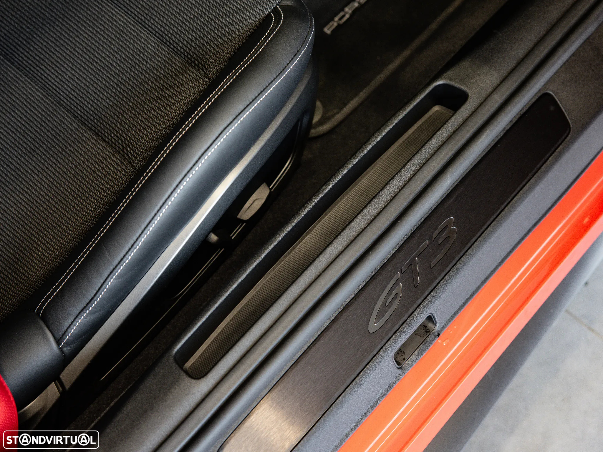 Porsche 911 Série F GT3 Touring Package PDK - 38
