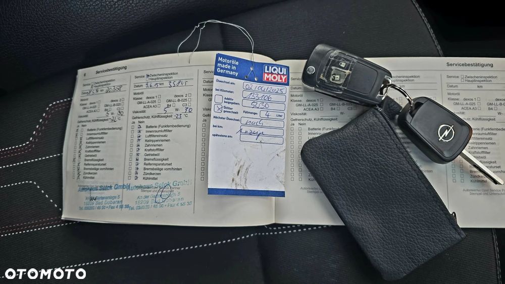 Opel Astra 1.4 Turbo Cosmo - 25