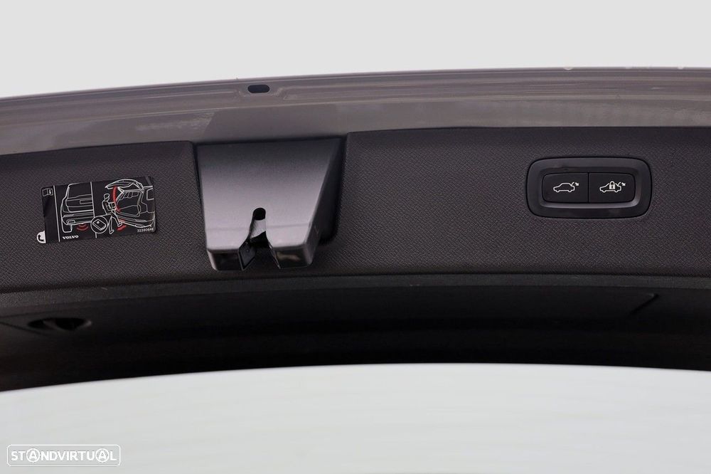 Volvo XC 90 2.0 T8 PHEV Plus Dark AWD - 5