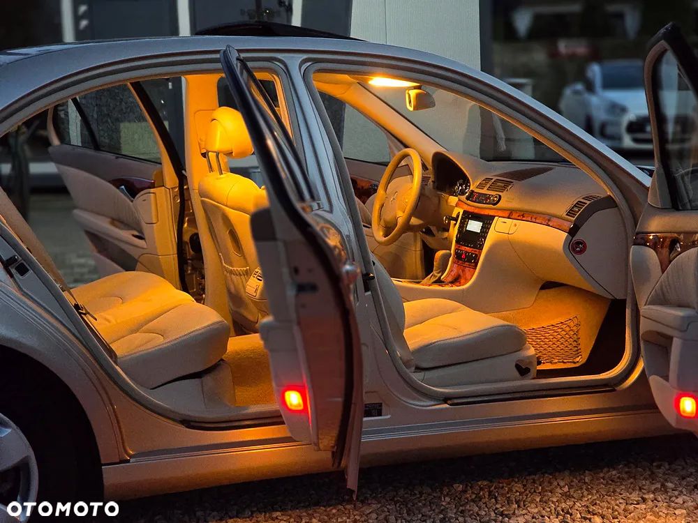 Mercedes-Benz Klasa E - 13