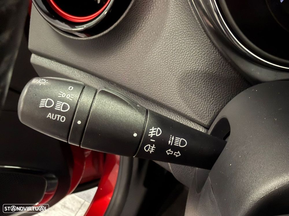 Renault Captur ENERGY TCe 120 EDC Luxe - 17