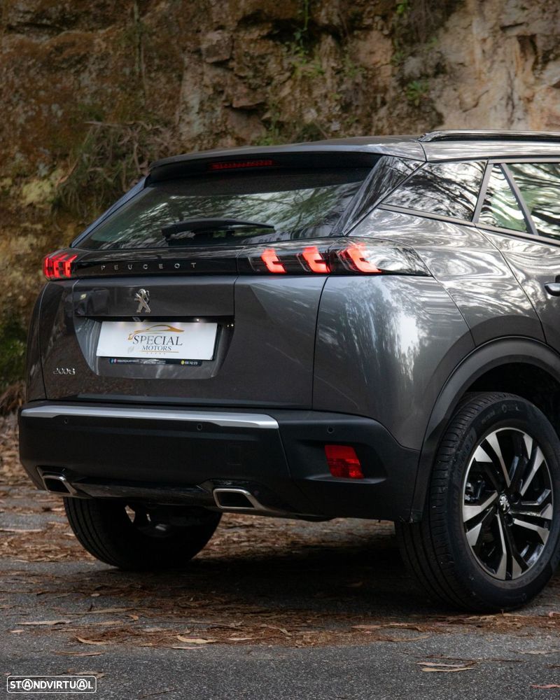 Peugeot 2008 1.2 PureTech Allure Pack - 29