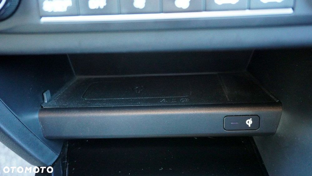 Kia XCeed 1.6 GDI PHEV L Business Line DCT - 27