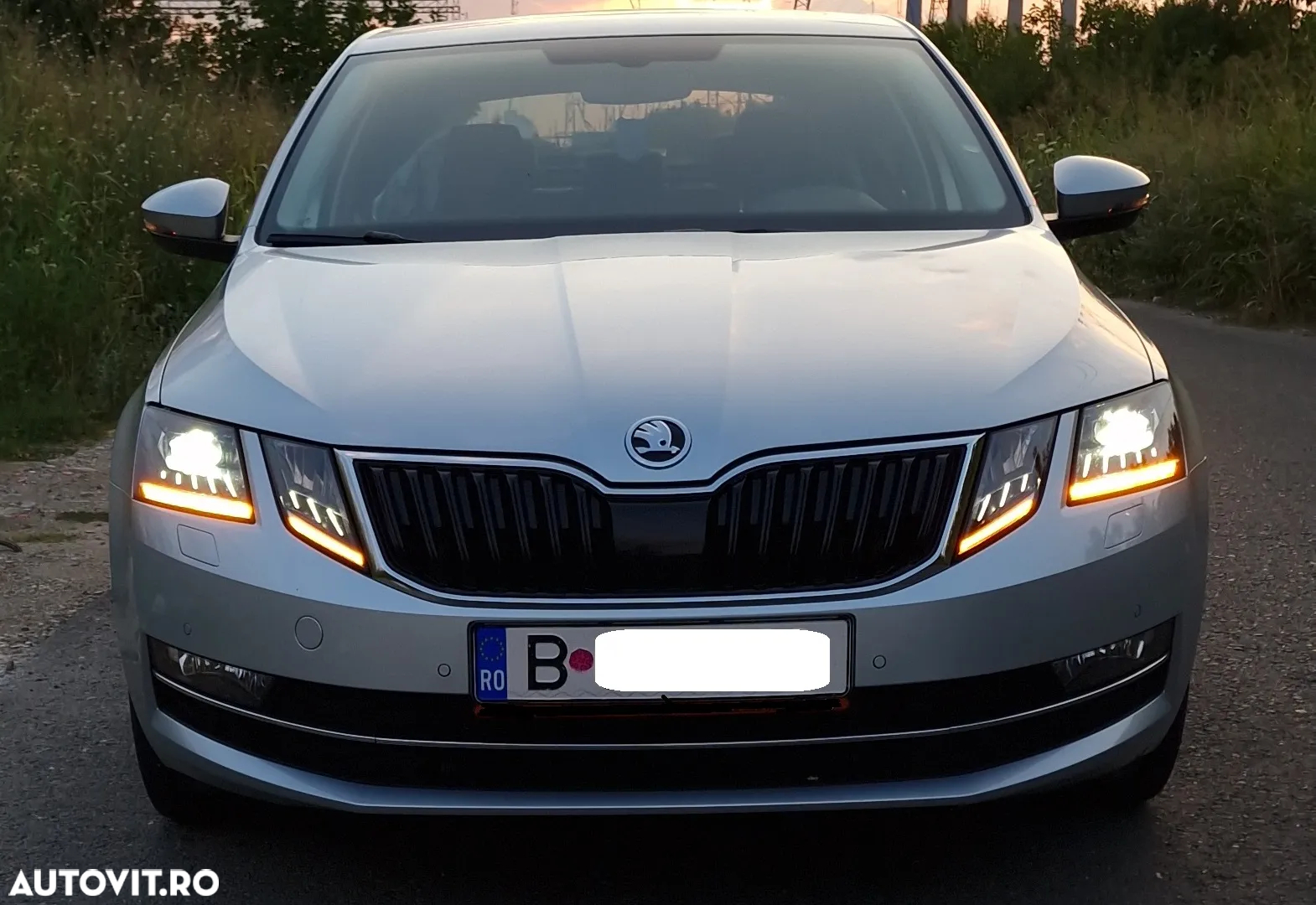 Skoda Octavia 2.0 TDI DSG 4X4 Style - 2