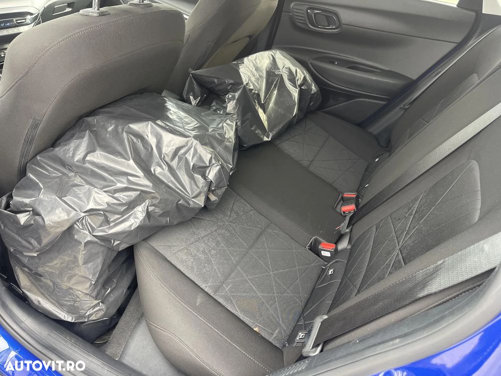 Hyundai Bayon 1.0 T-GDI M-Hybrid 100 CP 6iMT Led Line - 13