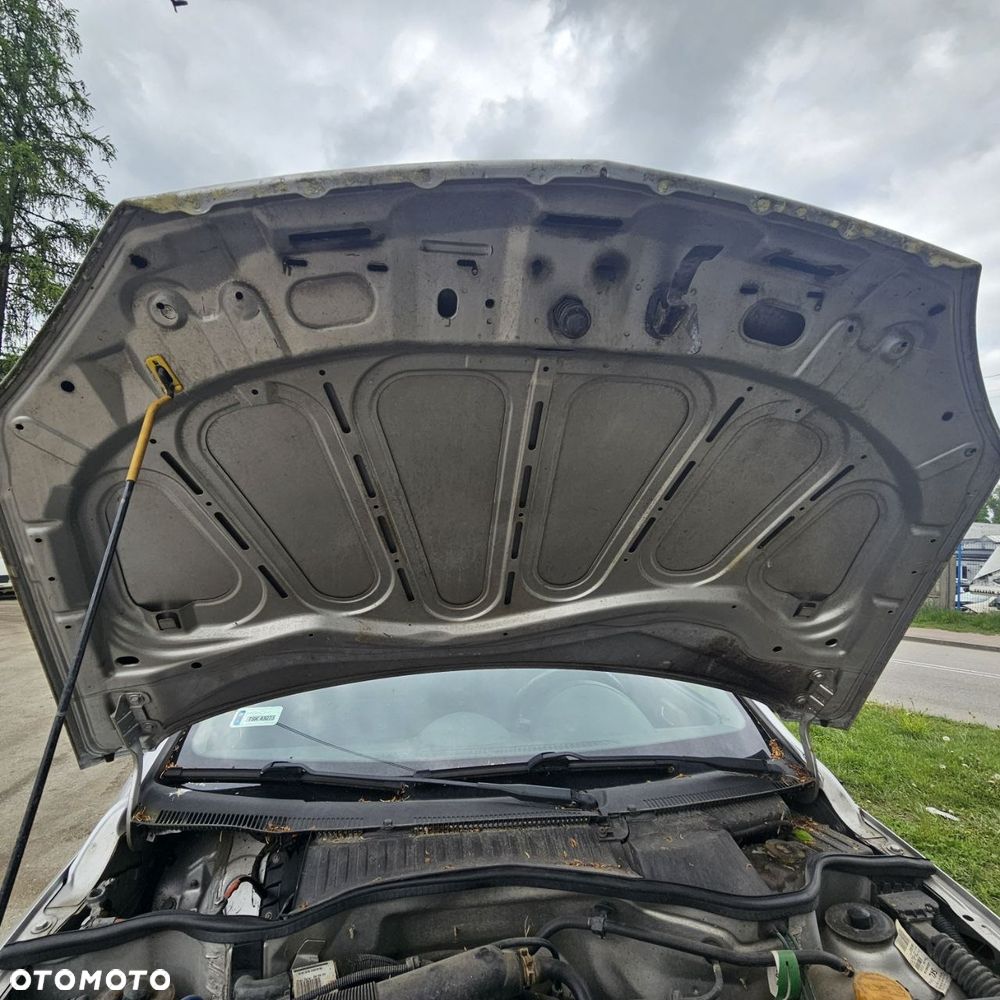 Opel Corsa C (kod lak Z157) - 5