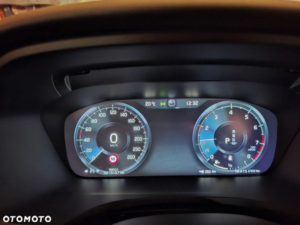 Volvo V60 B3 B Momentum Pro - 22
