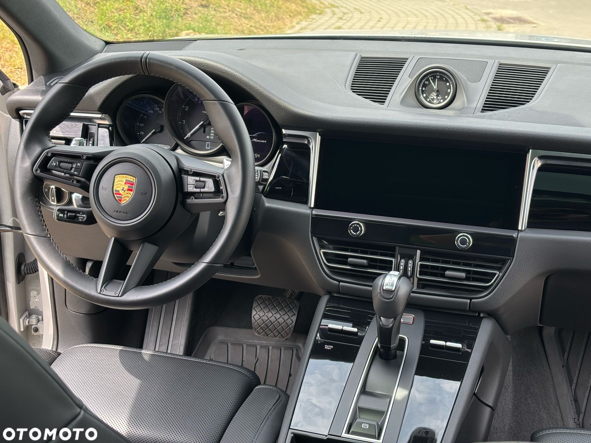 Porsche Macan Standard - 11