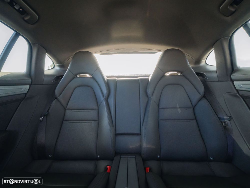 Porsche Panamera - 28