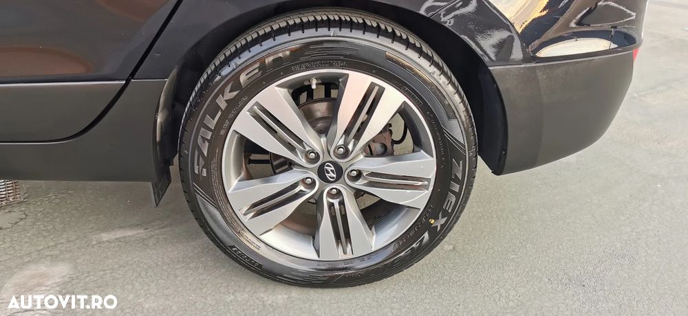 Hyundai ix35 2.0 CRDI 4WD Automatik Premium - 23