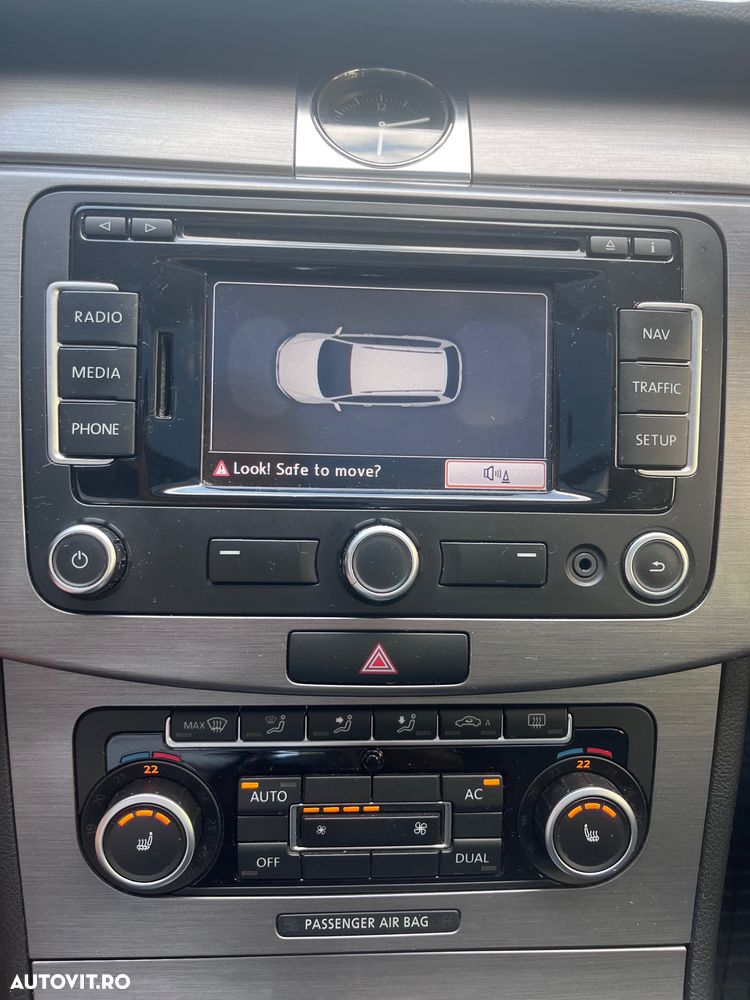 Volkswagen Passat - 14