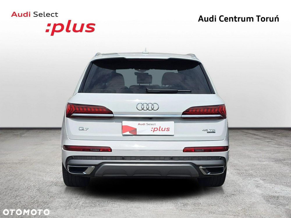 Audi Q7 - 4