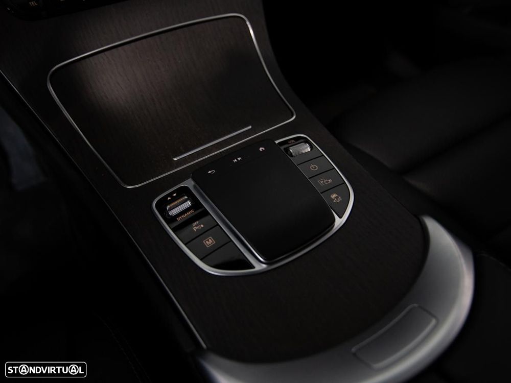 Mercedes-Benz GLC 300 de 4Matic - 29