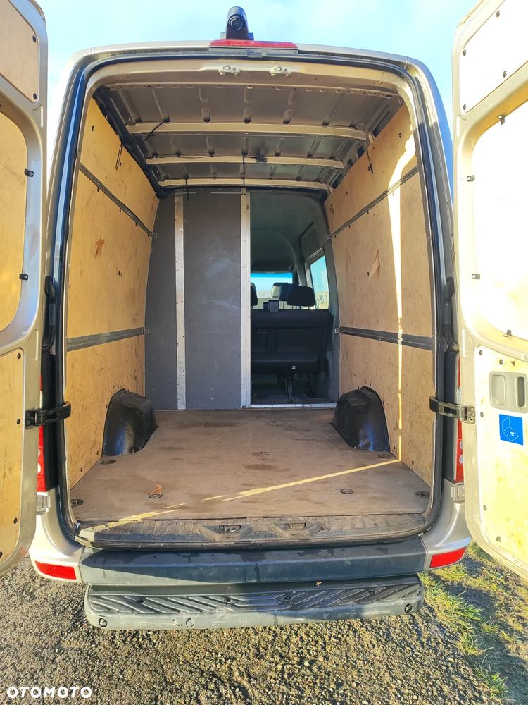 Mercedes-Benz Sprinter - 10