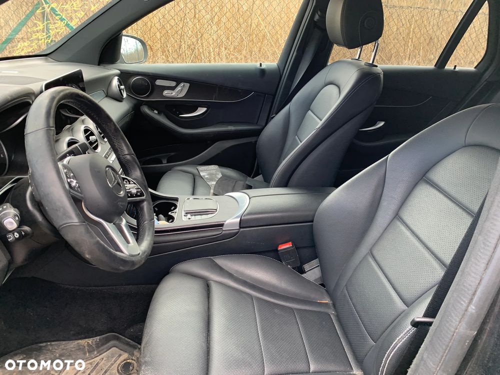 Mercedes-Benz GLC - 10