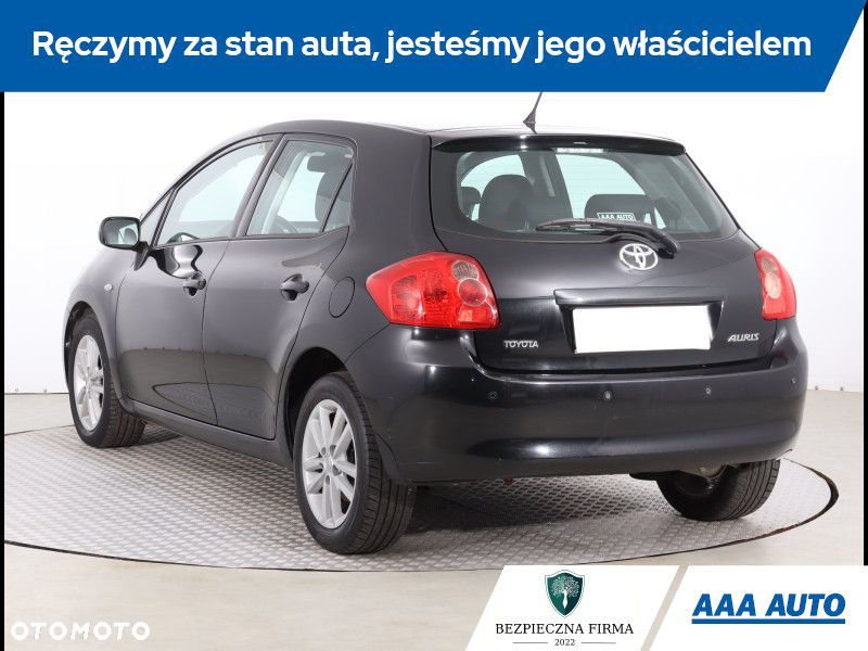 Toyota Auris - 5