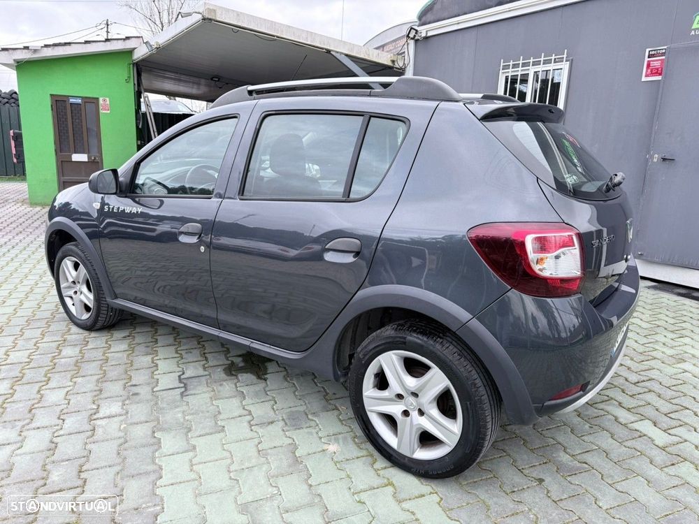 Dacia Sandero 0.9 TCe Stepway Bi-Fuel - 10