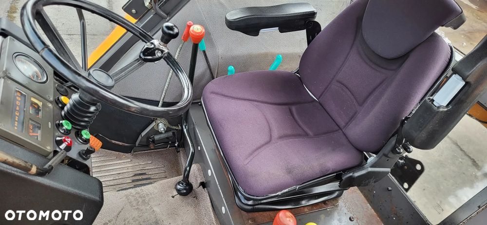 Renault Ceres 325 4X4 - 11