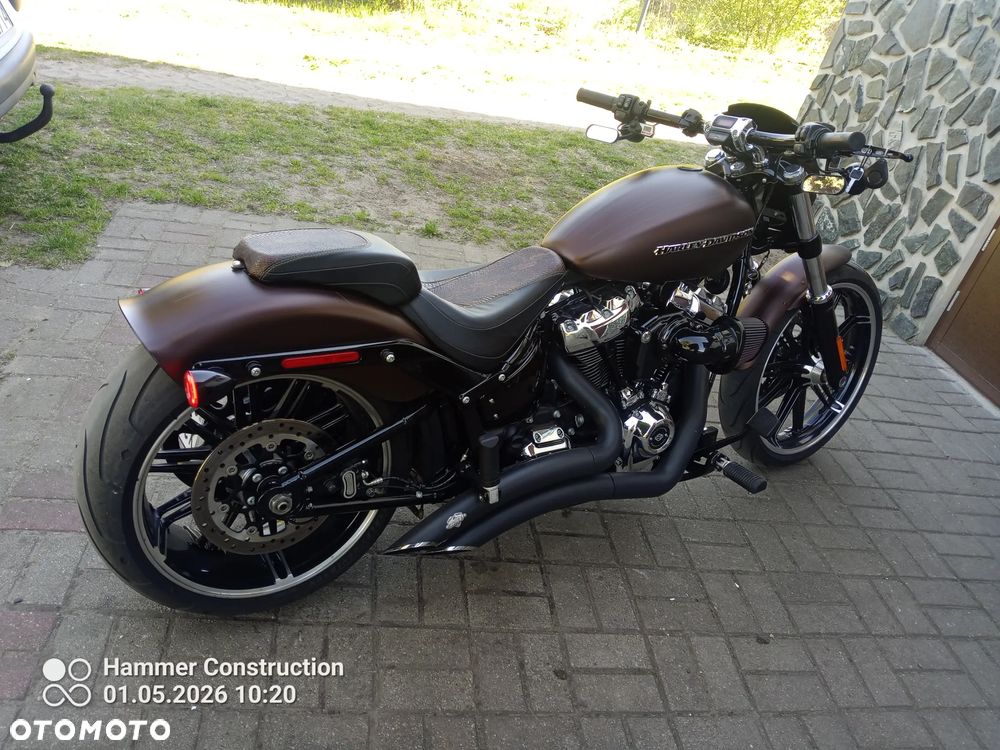 Harley-Davidson FXSB Breakout - 1