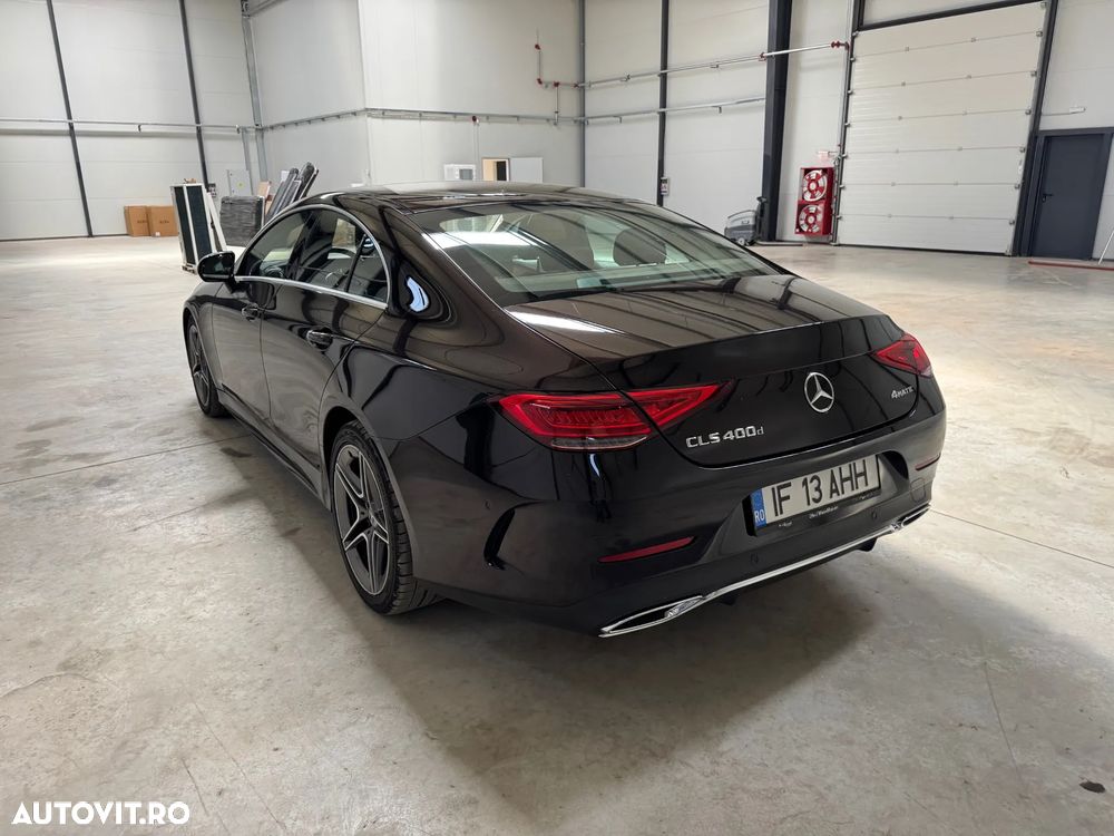 Mercedes-Benz CLS - 4