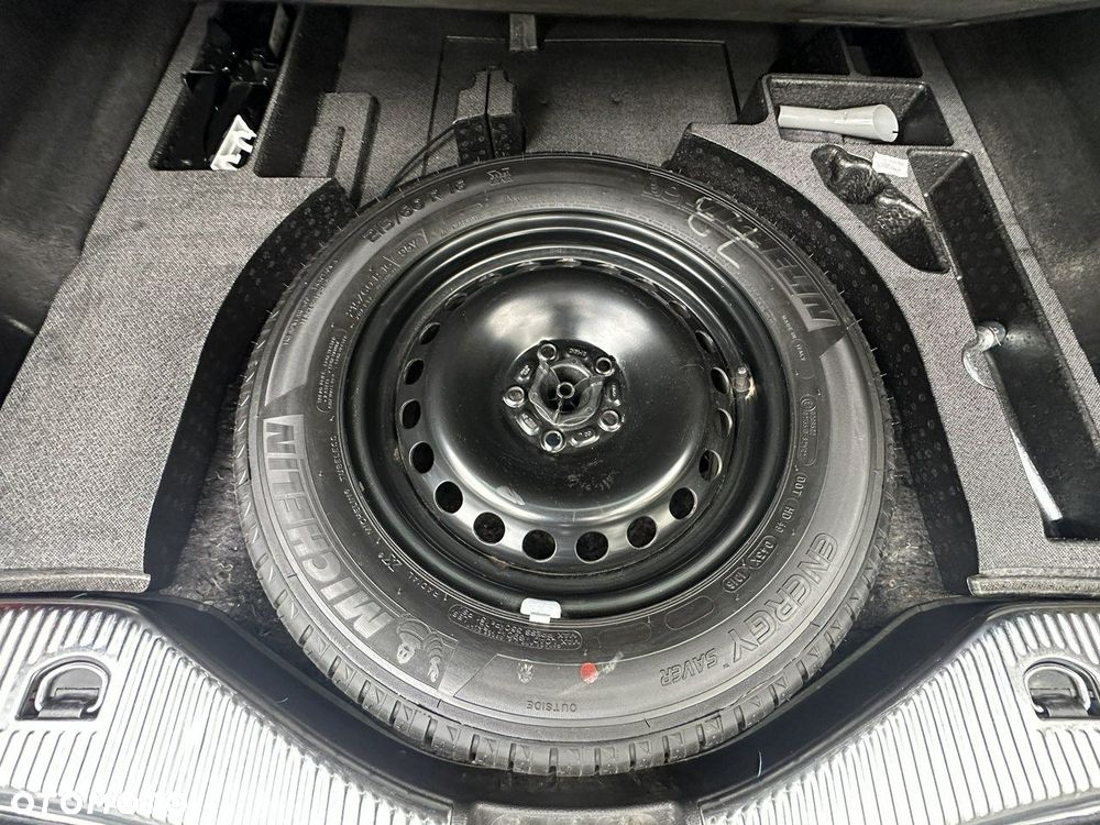 Ford Mondeo - 23