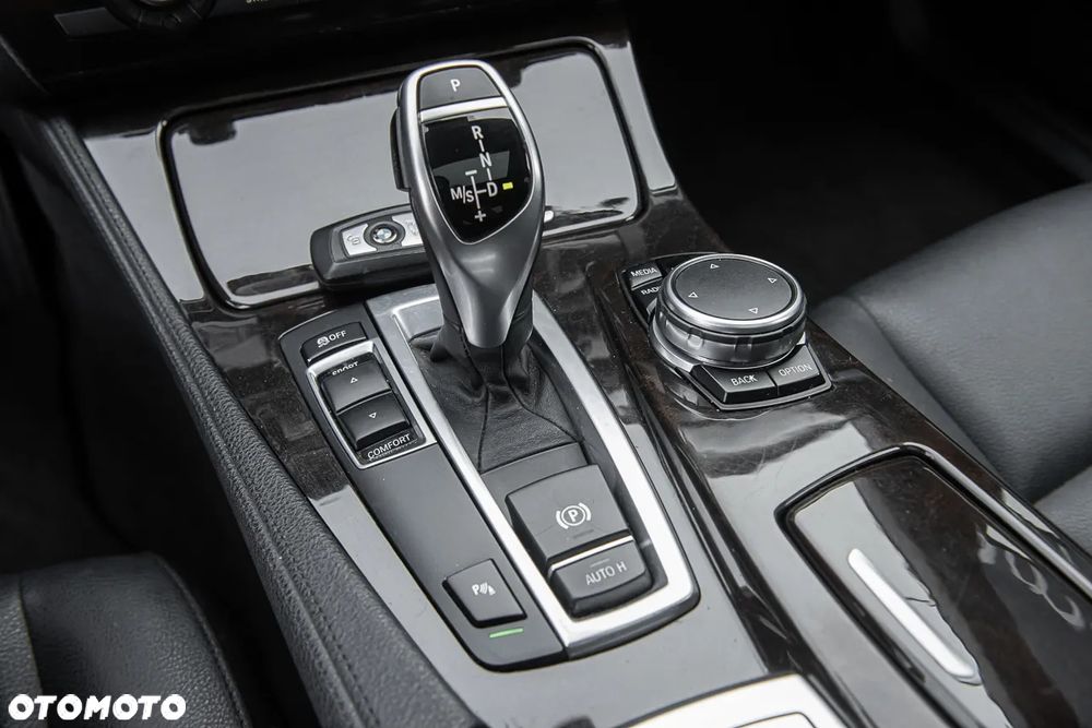 BMW Seria 5 - 28