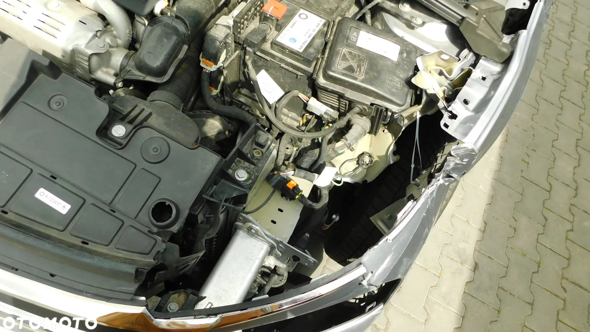 Citroën C4 1.2 PureTech Shine S&S - 29