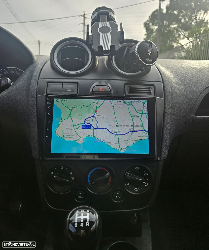 Ford Fiesta 1.4 TDCI - 8