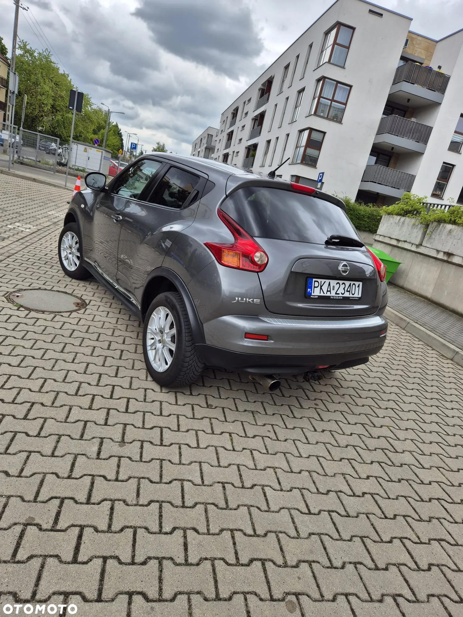 Nissan Juke 1.6 DIG-T Tekna - 10