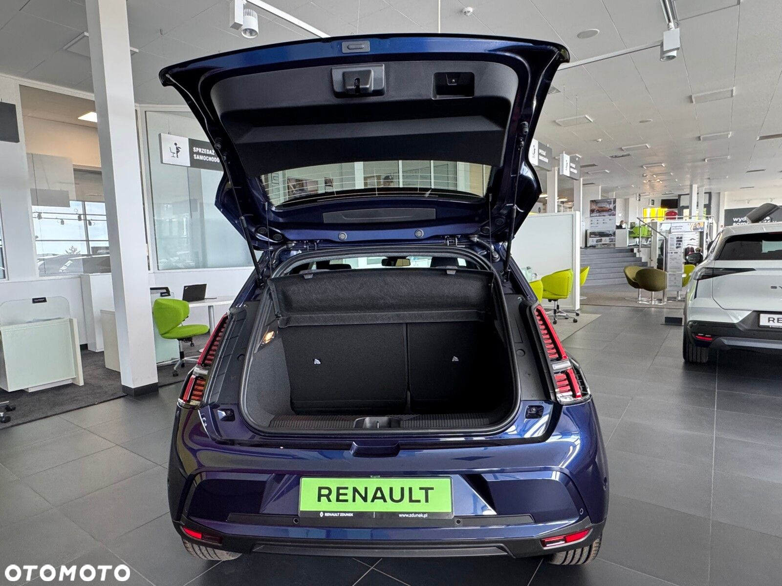 Renault 5 - 8