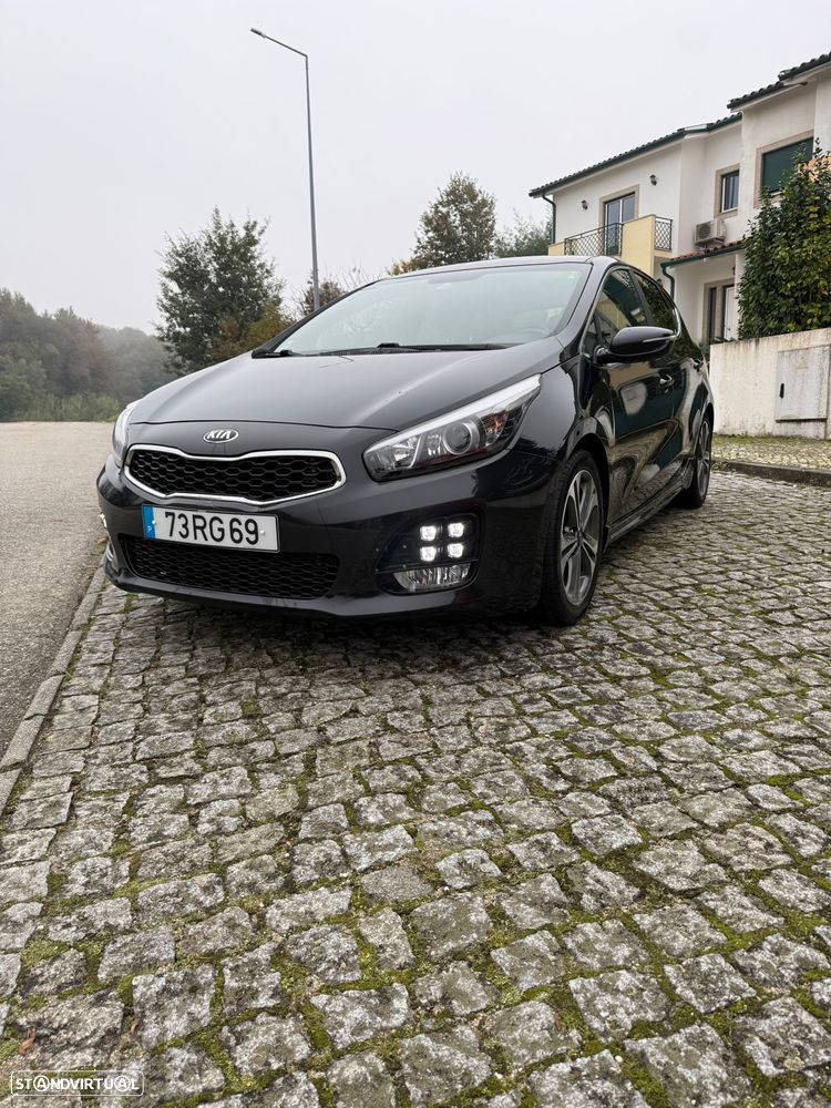 Kia Ceed 1.6 CRDi GT Line - 5